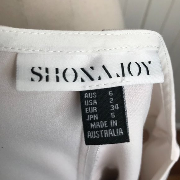 Shona Joy Tri-Colour Band Short Sleeve Dress - Picture 7 of 8